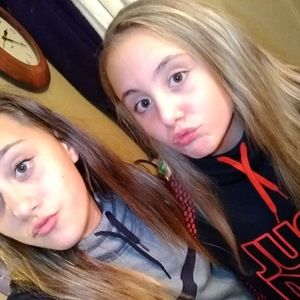 Meet your Posher, Baylie and justis